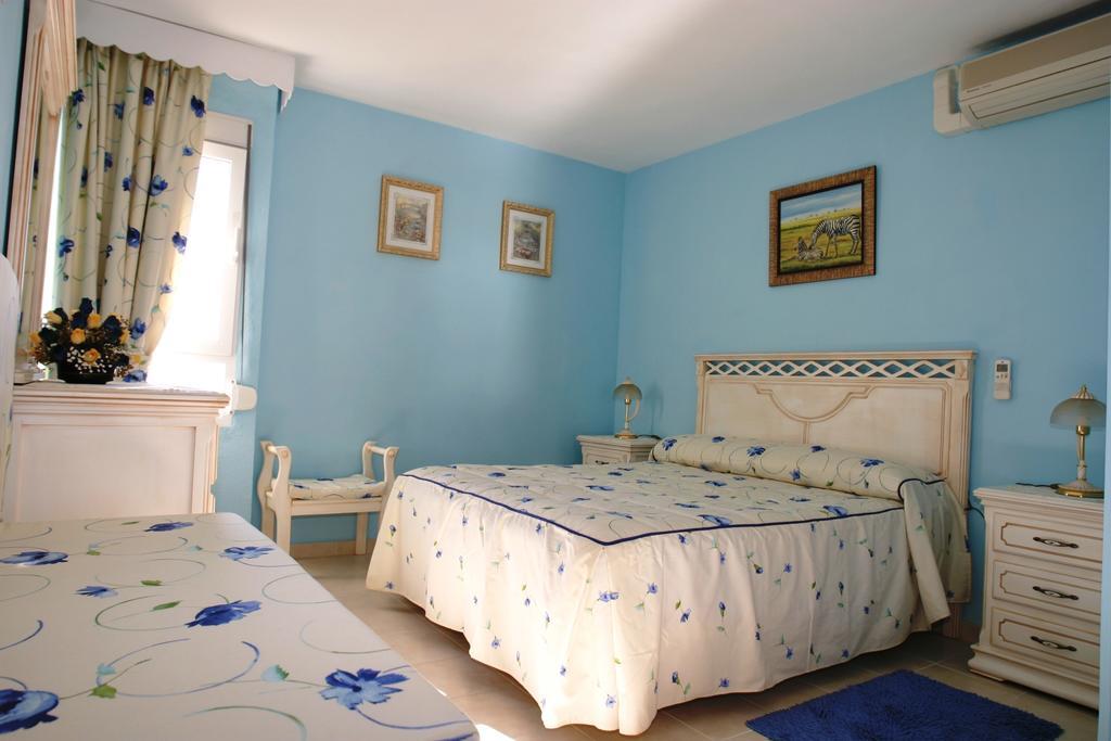 Minerva Jupiter Apartments بينالماذينا الغرفة الصورة